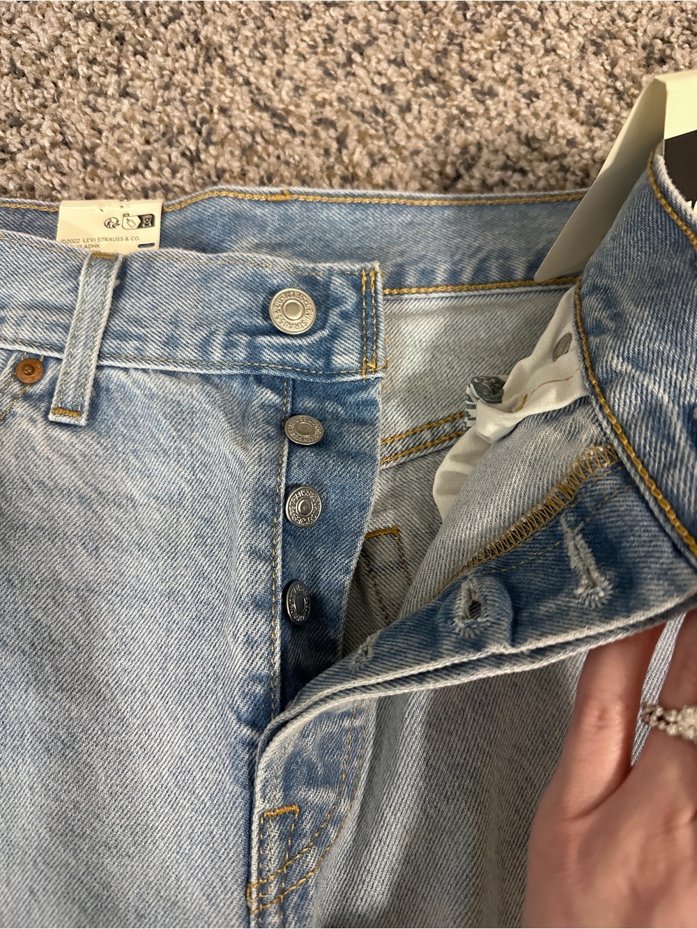 Levi Original 501 Original Cropped Light Wash 29 x 28 - Picture 5 of 10